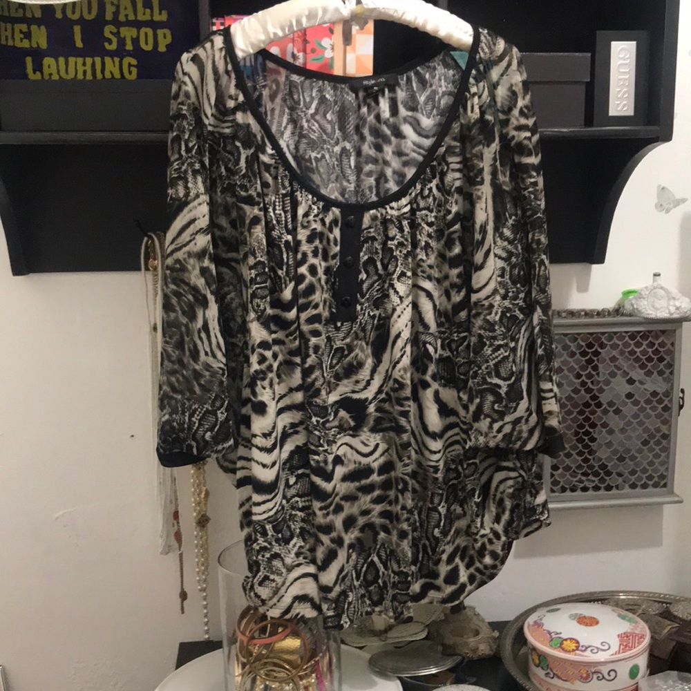 Animal print top